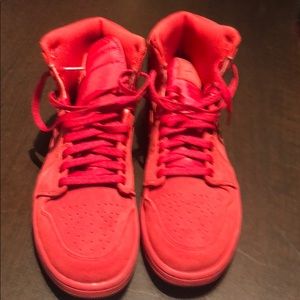 Men’s Nike Air Jordan 1 red Suede